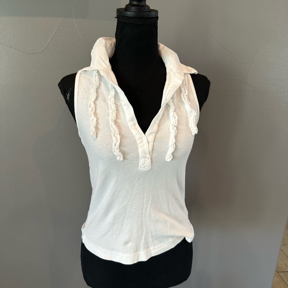 Language white tank size Small